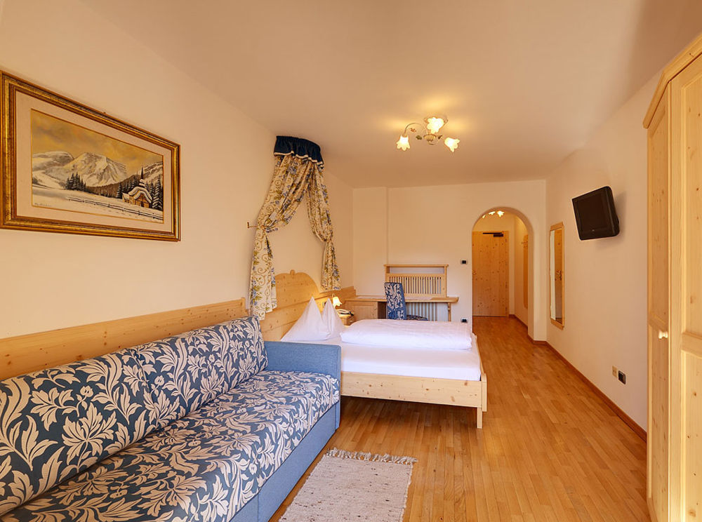 Hotel Goldene Rose Monguelfo-Tesido / Welsberg-Taisten Eksteriør billede